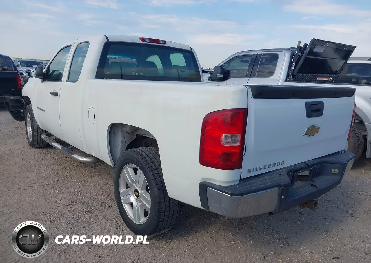 2007 Chevrolet Silverado 1500 Work Truck VIN:2GCEC19C571662977 - 3