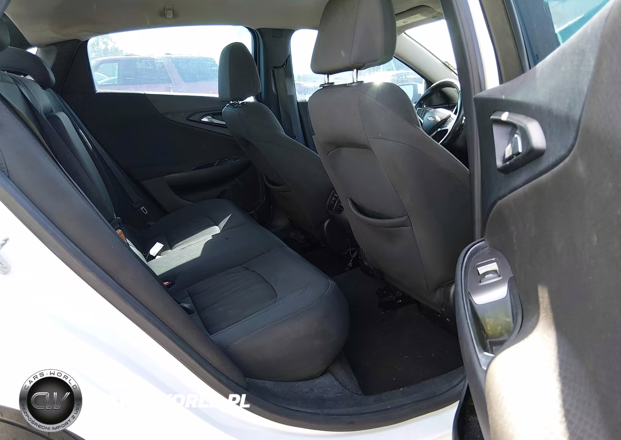 2017 CHEVROLET MALIBU VIN:1G1ZE5STXHF123657 - 8