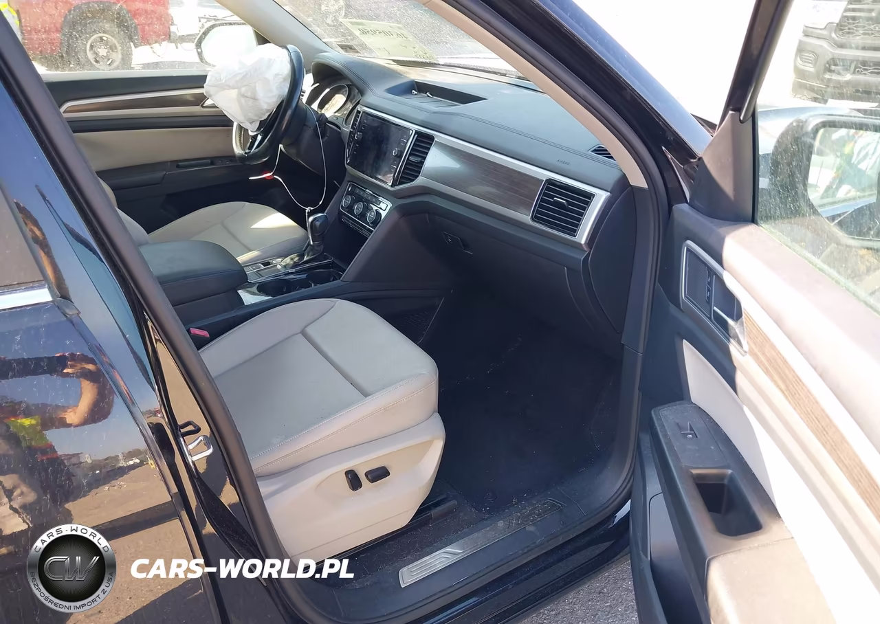 2018 Volkswagen Atlas 3.6L V6 Sel VIN:1V2ER2CA6JC594118 - 5