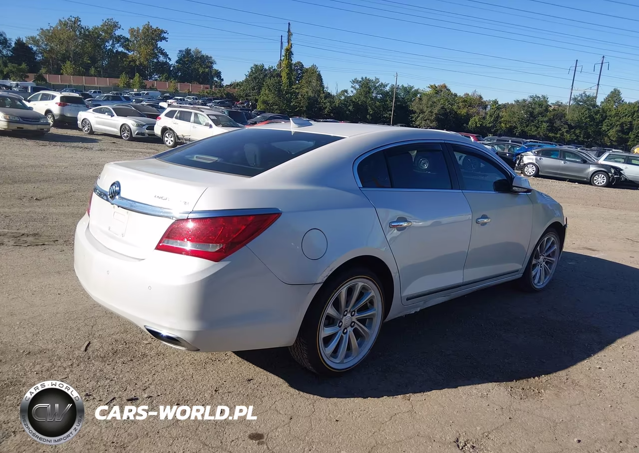2015 Buick Lacrosse Leather VIN:1G4GB5G36FF147110 - 4