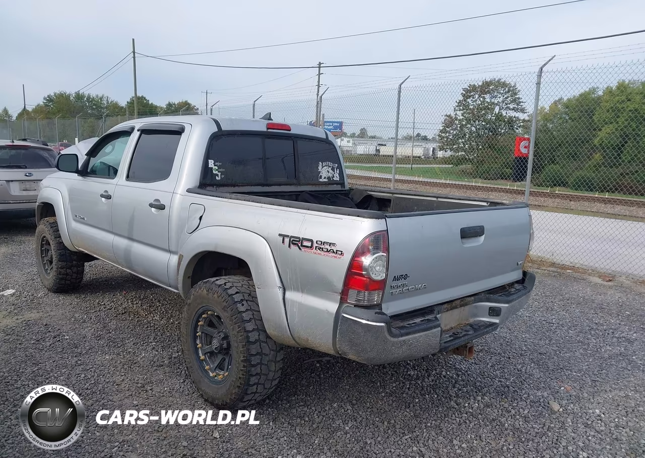 2012 Toyota Tacoma Double Cab VIN:3TMLU4EN7CM094215 - 3