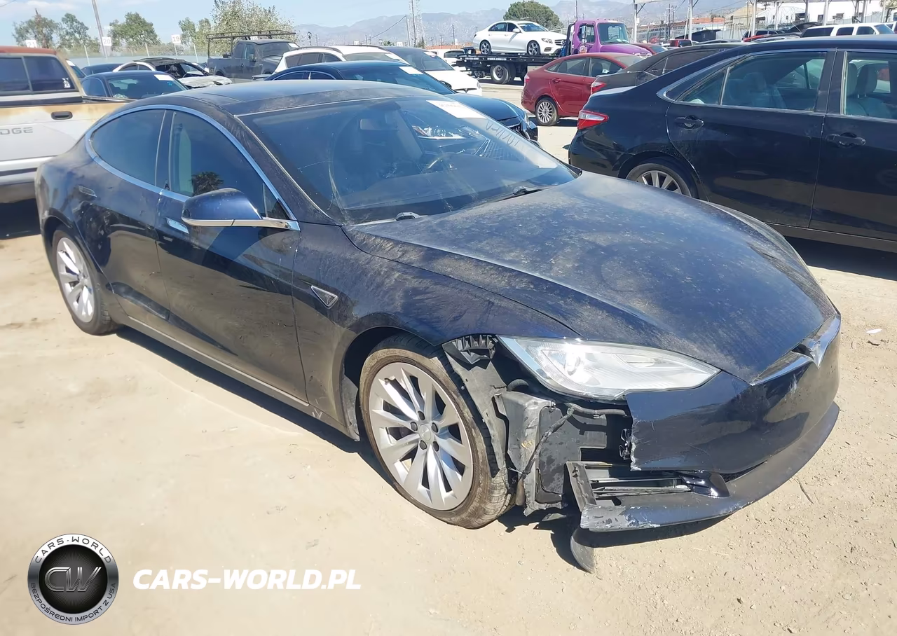 2013 Tesla Model S Performance – zdjęcie 1 z 15