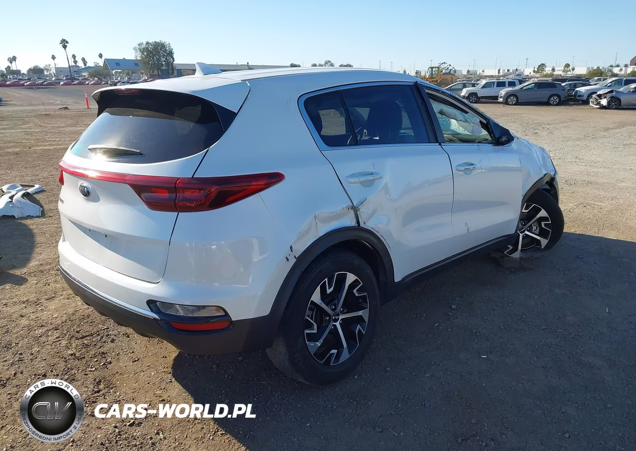 2021 Kia Sportage Lx VIN:KNDPM3AC6M7932116 - 4