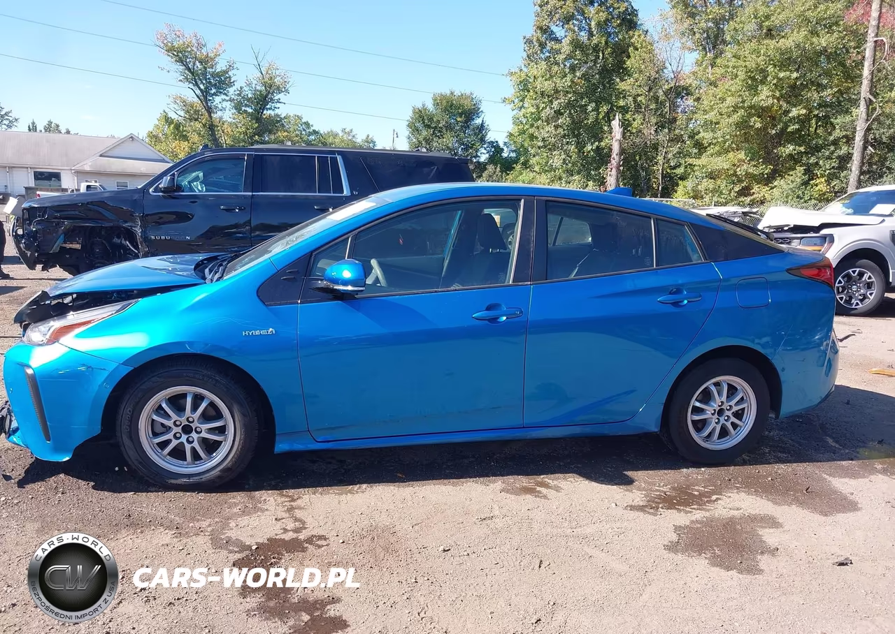2020 Toyota Prius Le VIN:JTDKARFU8L3117218 - 14