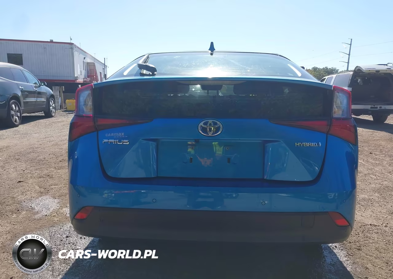 2020 Toyota Prius Le VIN:JTDKARFU8L3117218 - 16