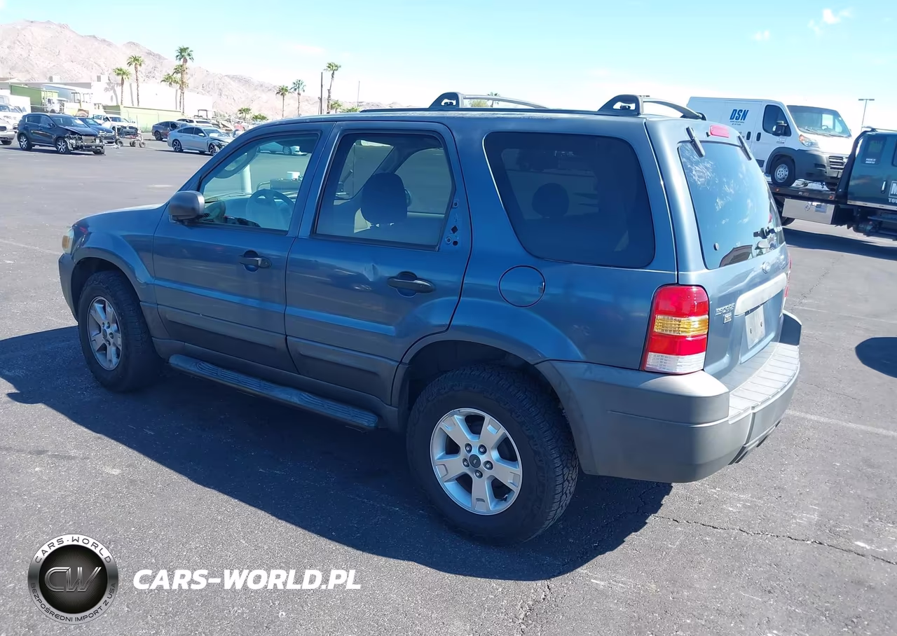 2005 Ford Escape Xlt VIN:1FMYU03135KB62577 - 3