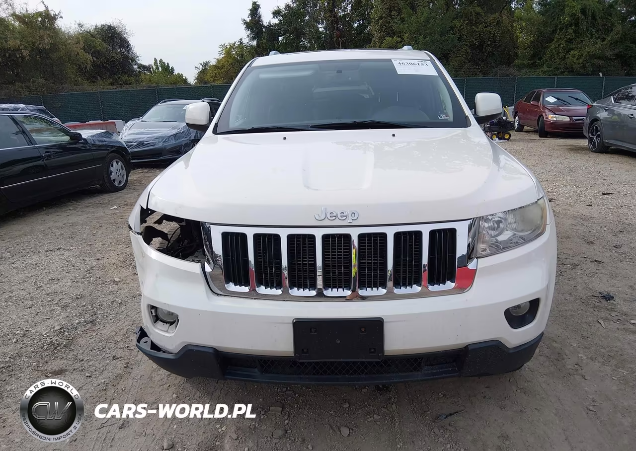 2011 Jeep Grand Cherokee Laredo VIN:1J4RR4GG5BC737603 - 12