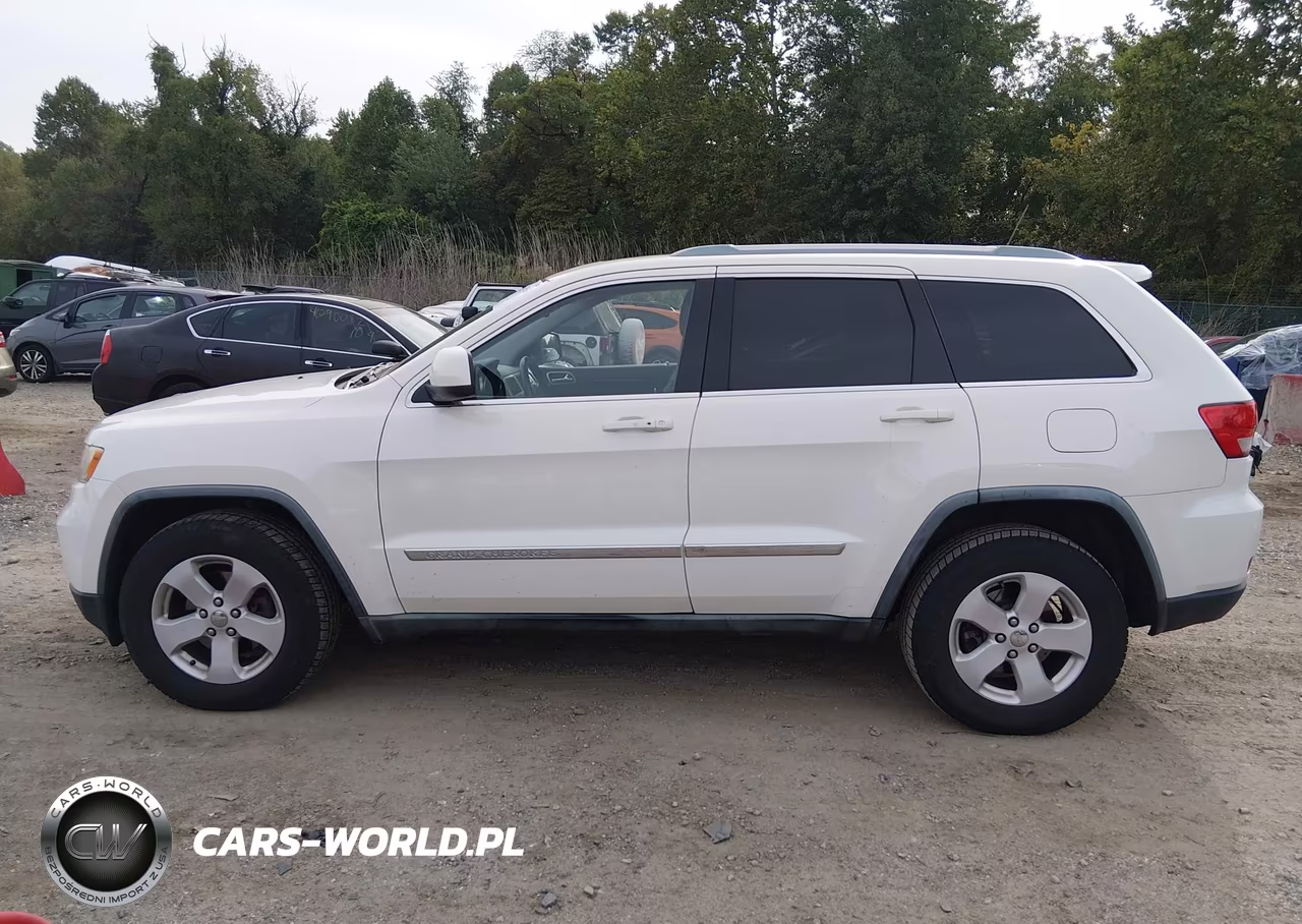 2011 Jeep Grand Cherokee Laredo VIN:1J4RR4GG5BC737603 - 14