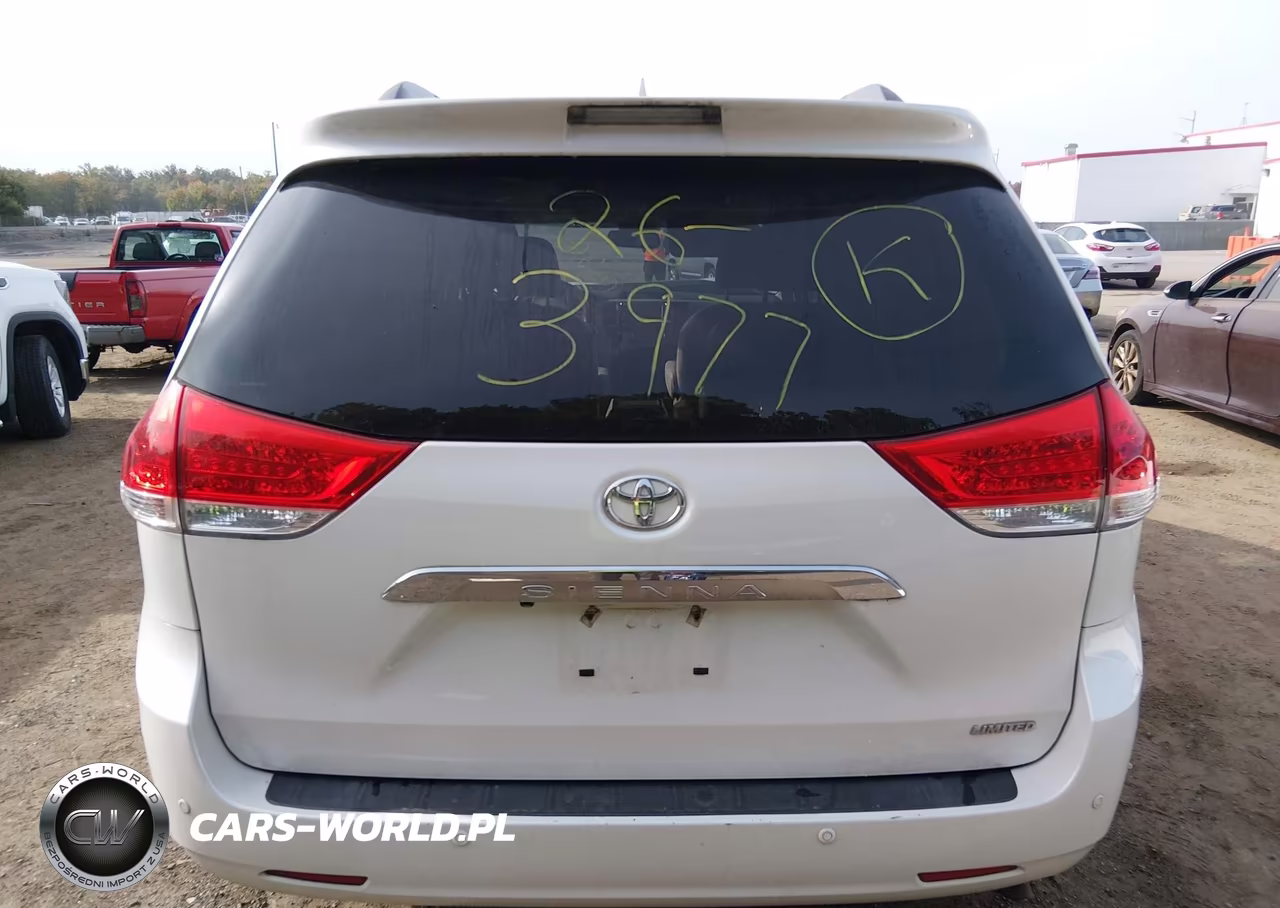 2014 Toyota Sienna Limited V6 7 Passenger VIN:5TDYK3DC9ES427927 - 16