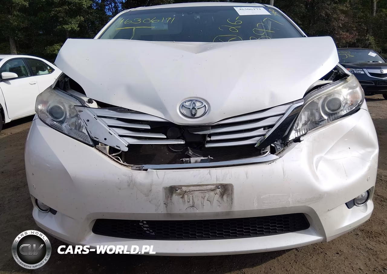 2014 Toyota Sienna Limited V6 7 Passenger VIN:5TDYK3DC9ES427927 - 6