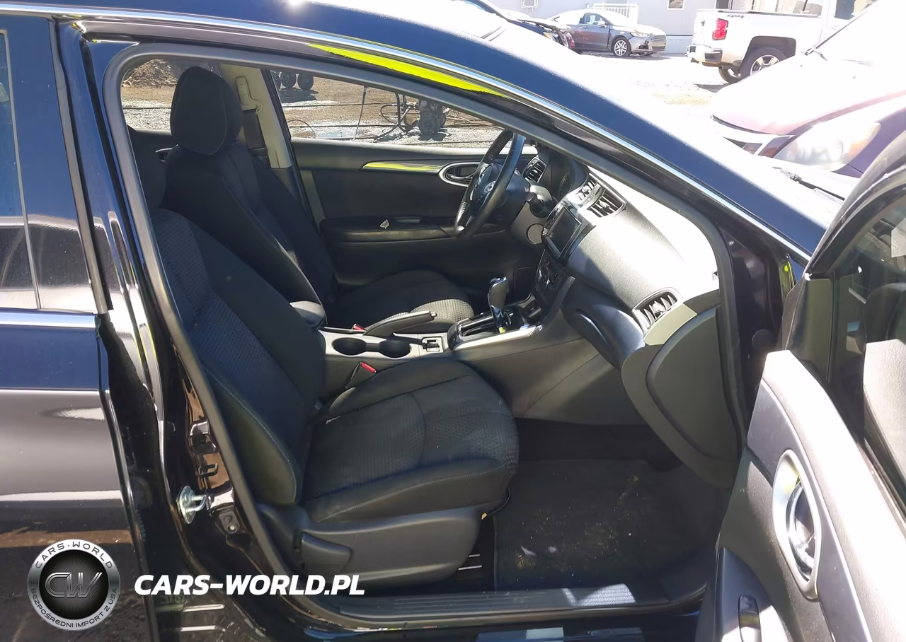 2019 Nissan Sentra Sr VIN:3N1AB7AP0KY380925 - 5