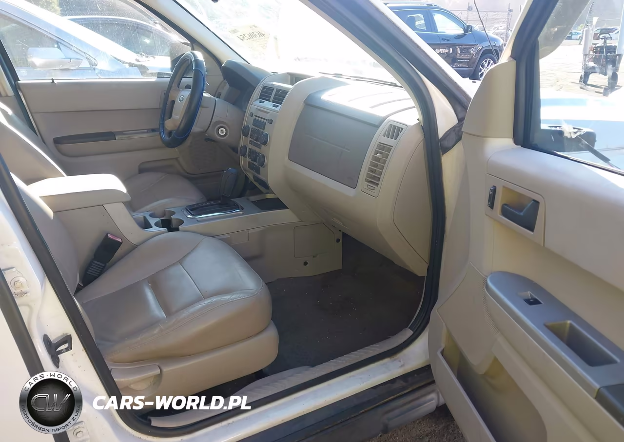 2008 Ford Escape Xlt VIN:1FMCU03148KB93707 - 5