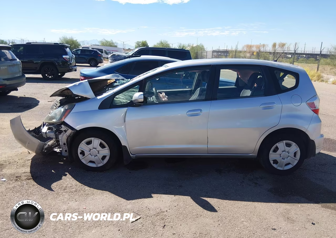 2012 Honda Fit VIN:JHMGE8H34CS004458 - 14