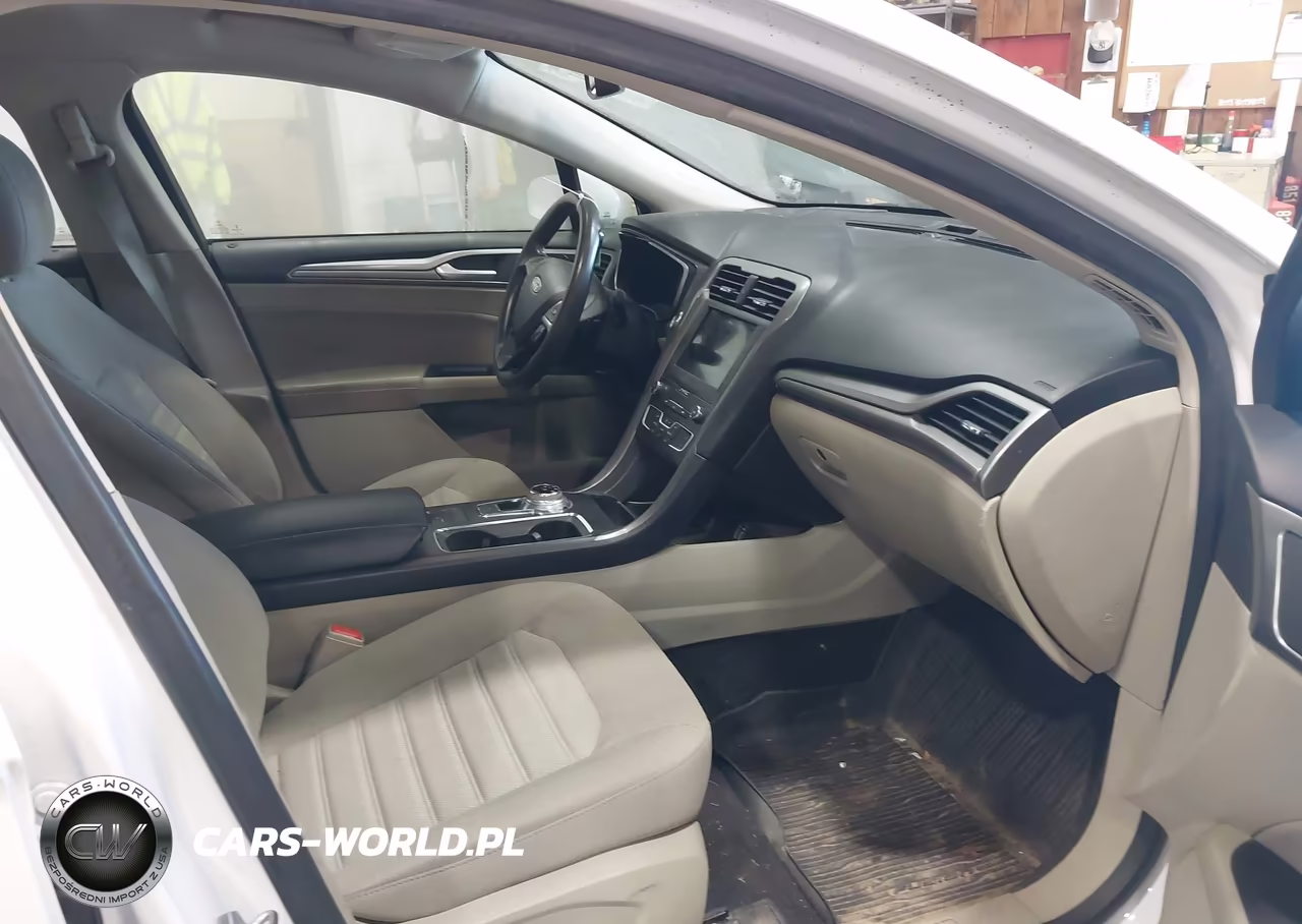 2019 Ford Fusion Se VIN:3FA6P0HD4KR279345 - 5