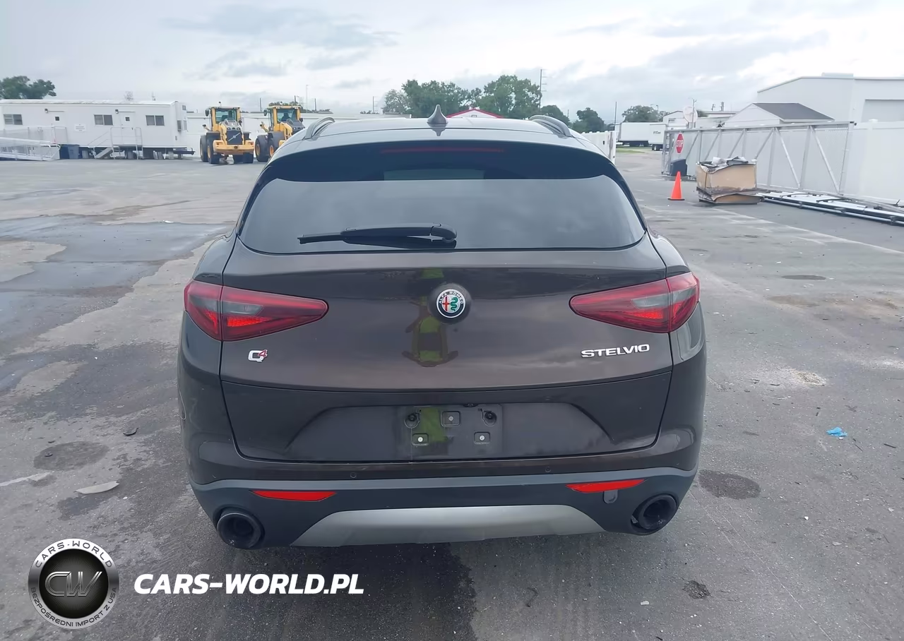 2018 Alfa Romeo Stelvio Ti Sport Awd VIN:ZASFAKNN2J7B72943 - 17