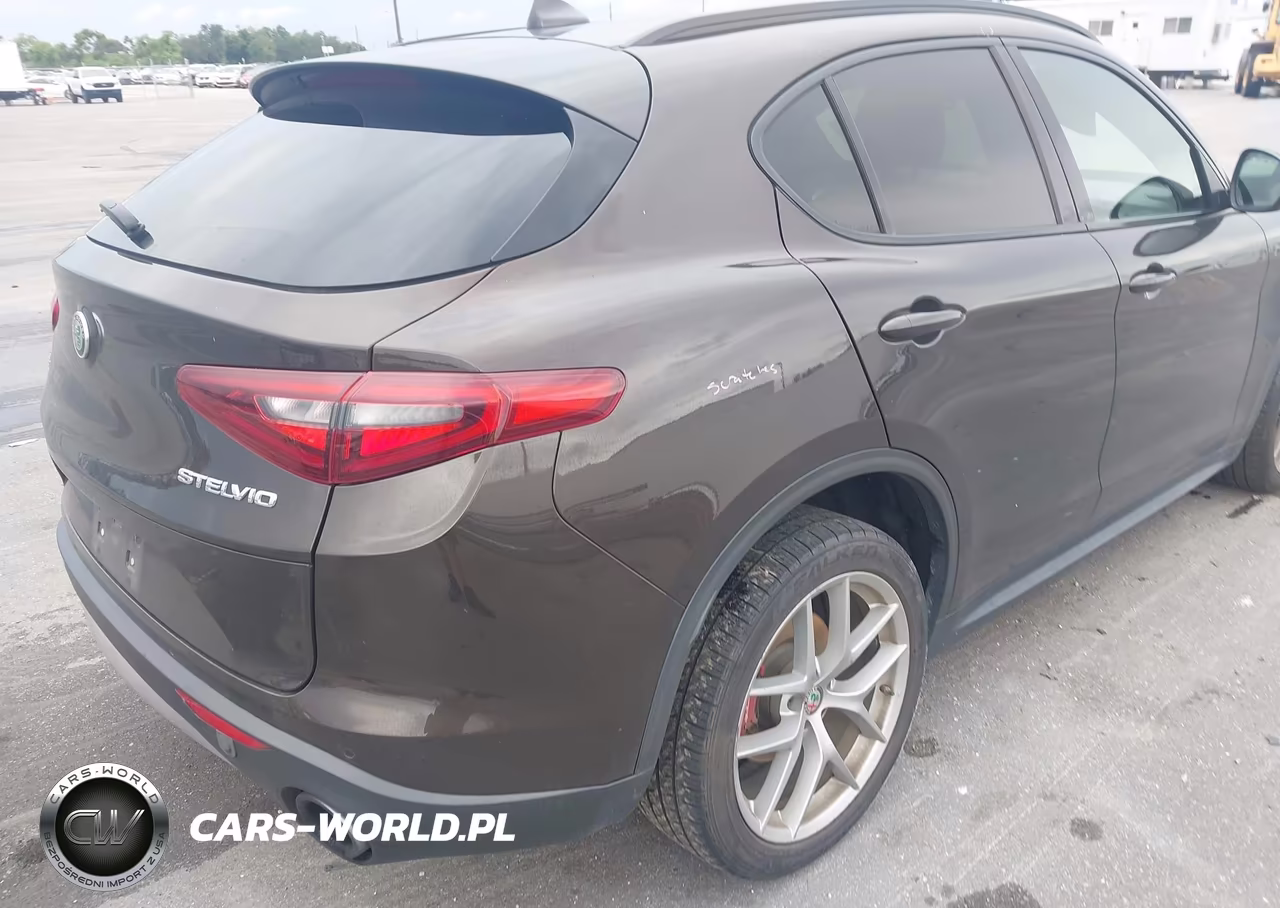 2018 Alfa Romeo Stelvio Ti Sport Awd VIN:ZASFAKNN2J7B72943 - 21