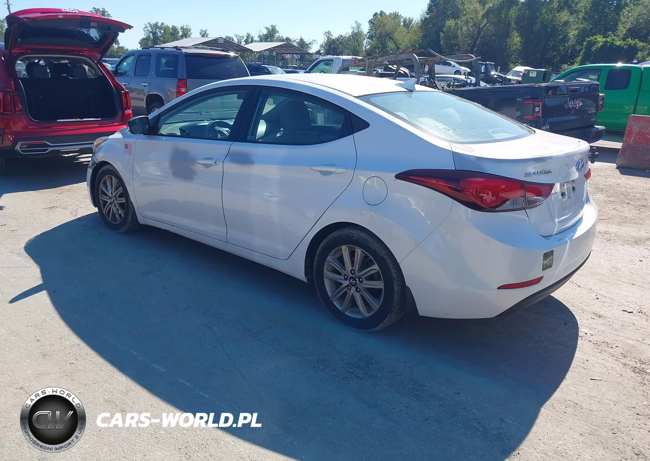 2015 Hyundai Elantra Se VIN:5NPDH4AE9FH576032 - 3