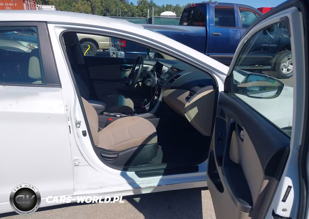 2015 Hyundai Elantra Se VIN:5NPDH4AE9FH576032 - 5