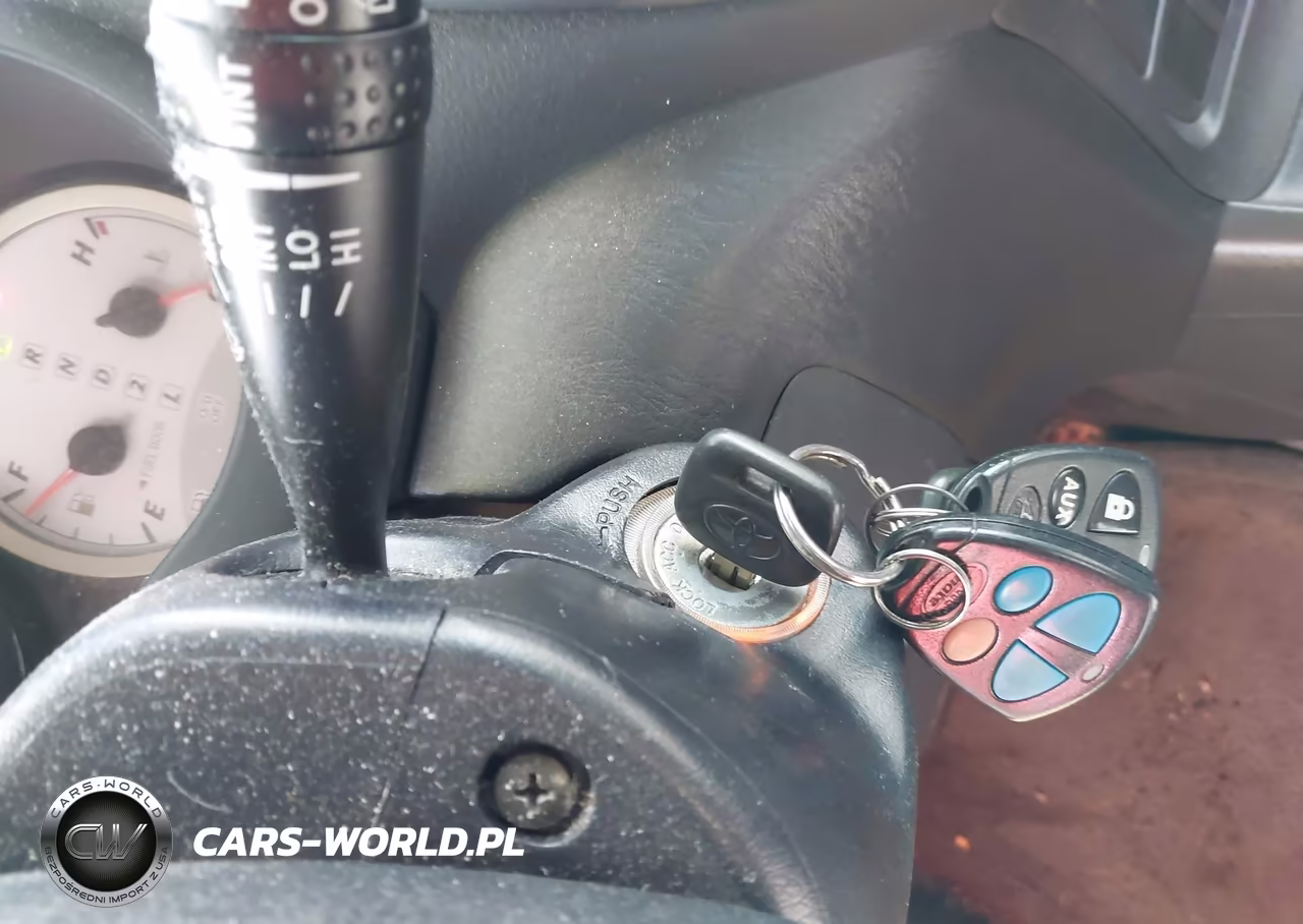 2005 Toyota Rav4 VIN:JTEGD20VX50063975 - 11