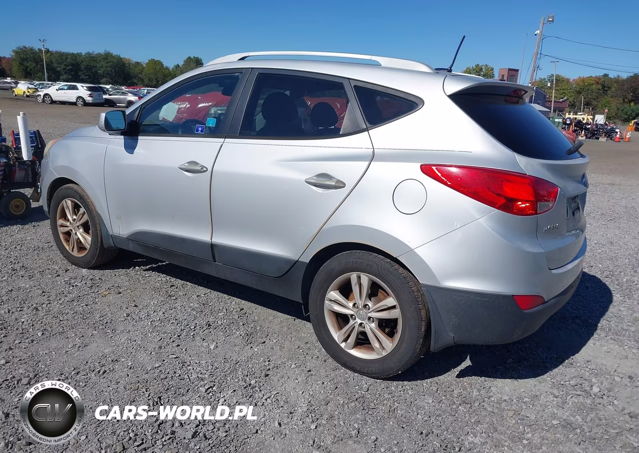 2010 Hyundai Tucson Gls VIN:KM8JUCAC0AU081235 - 3