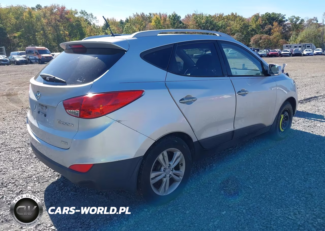 2010 Hyundai Tucson Gls VIN:KM8JUCAC0AU081235 - 4