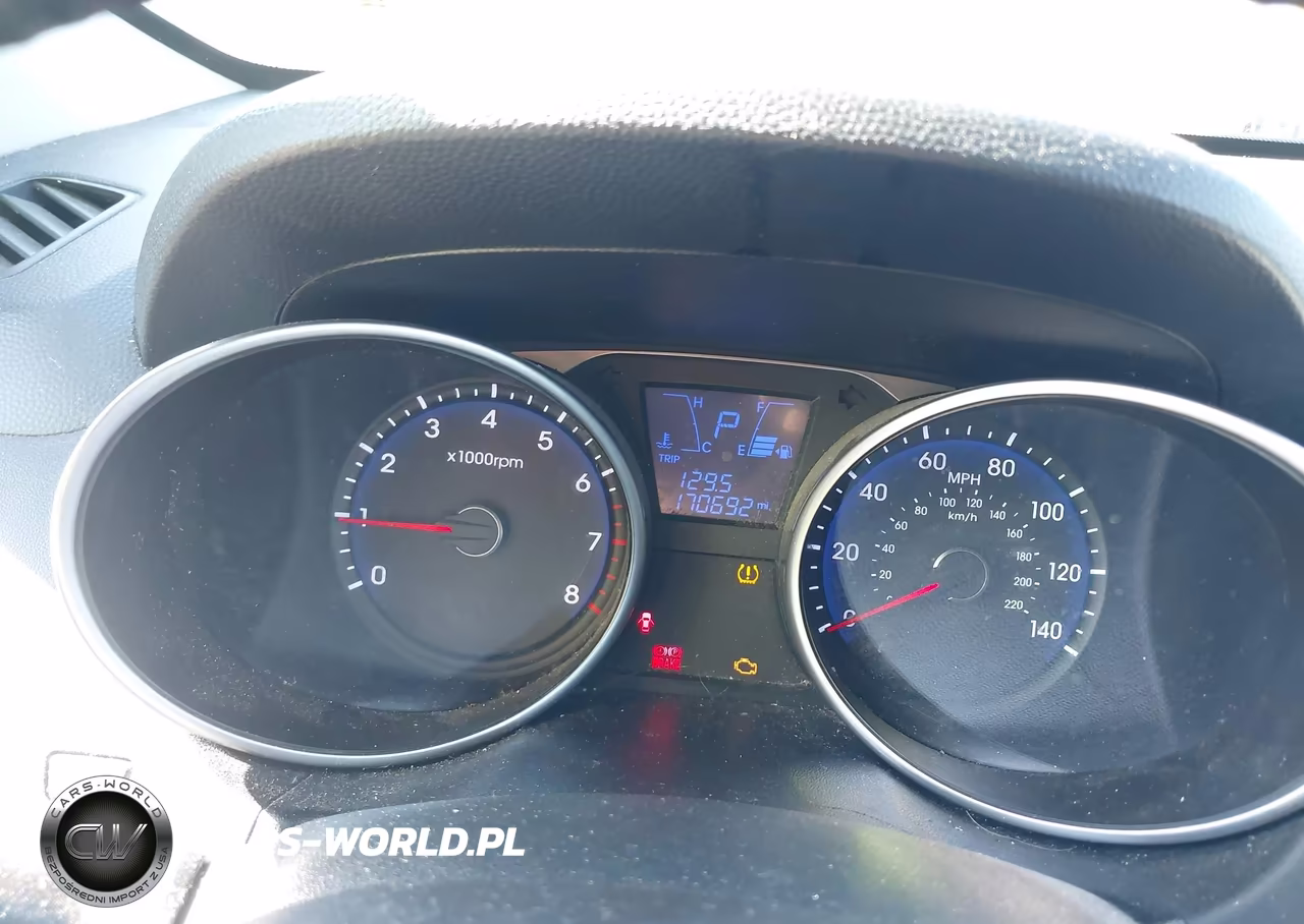 2010 Hyundai Tucson Gls VIN:KM8JUCAC0AU081235 - 7