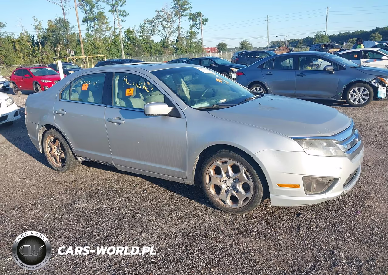 2010 Ford Fusion Se VIN:3FAHP0HA4AR192347 - 1