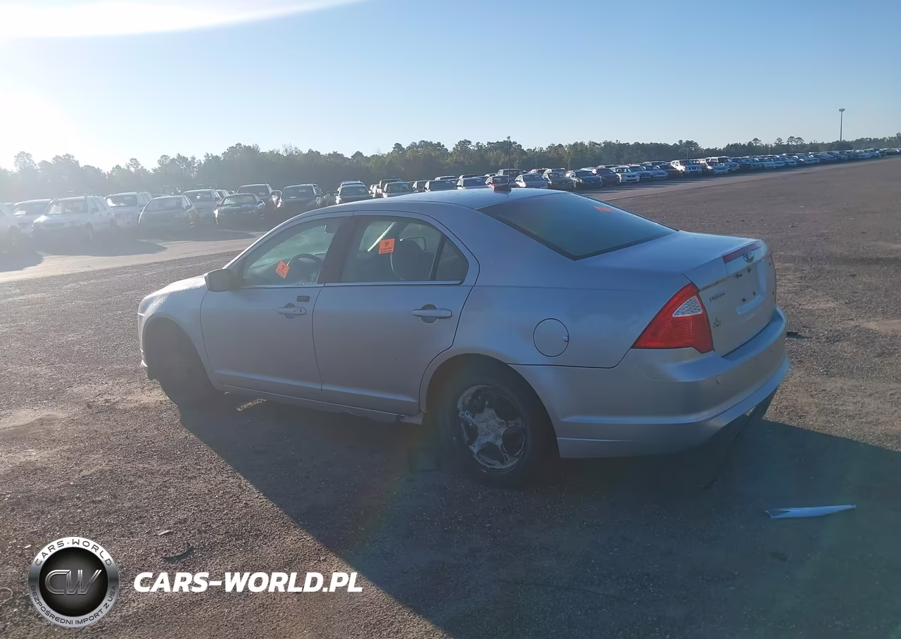 2010 Ford Fusion Se VIN:3FAHP0HA4AR192347 - 3