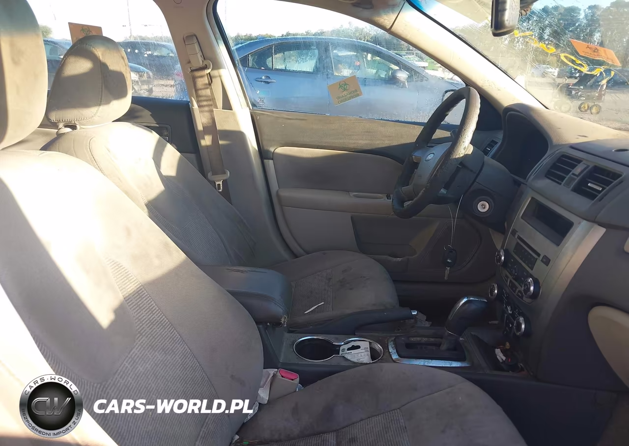 2010 Ford Fusion Se VIN:3FAHP0HA4AR192347 - 5