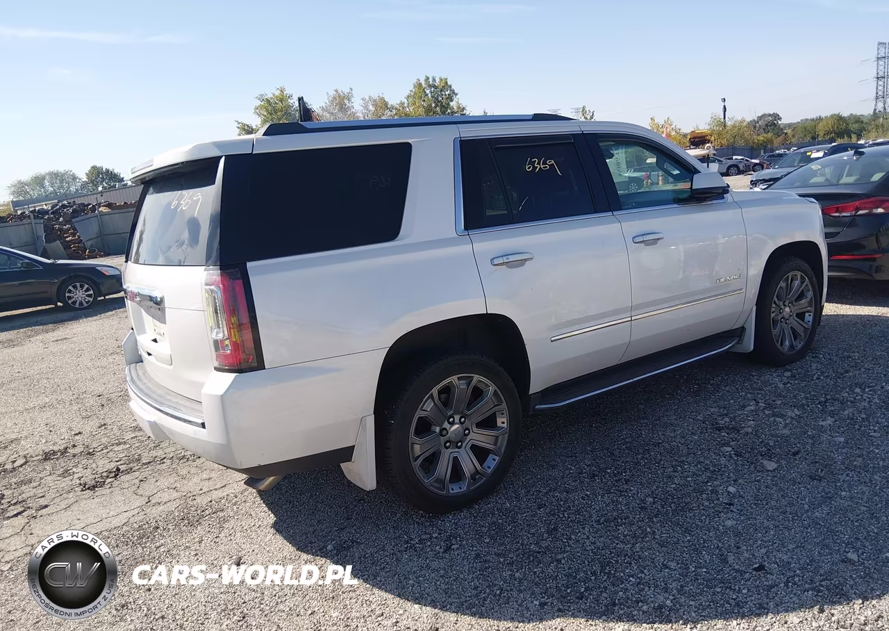 2016 GMC Yukon Denali VIN:1GKS2CKJ7GR436333 - 4