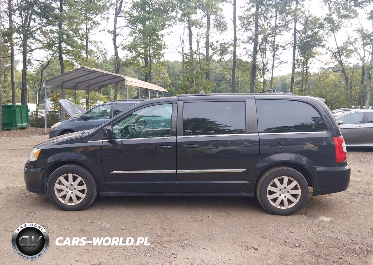 2016 Chrysler Town & Country Touring VIN:2C4RC1BG5GR187976 - 14