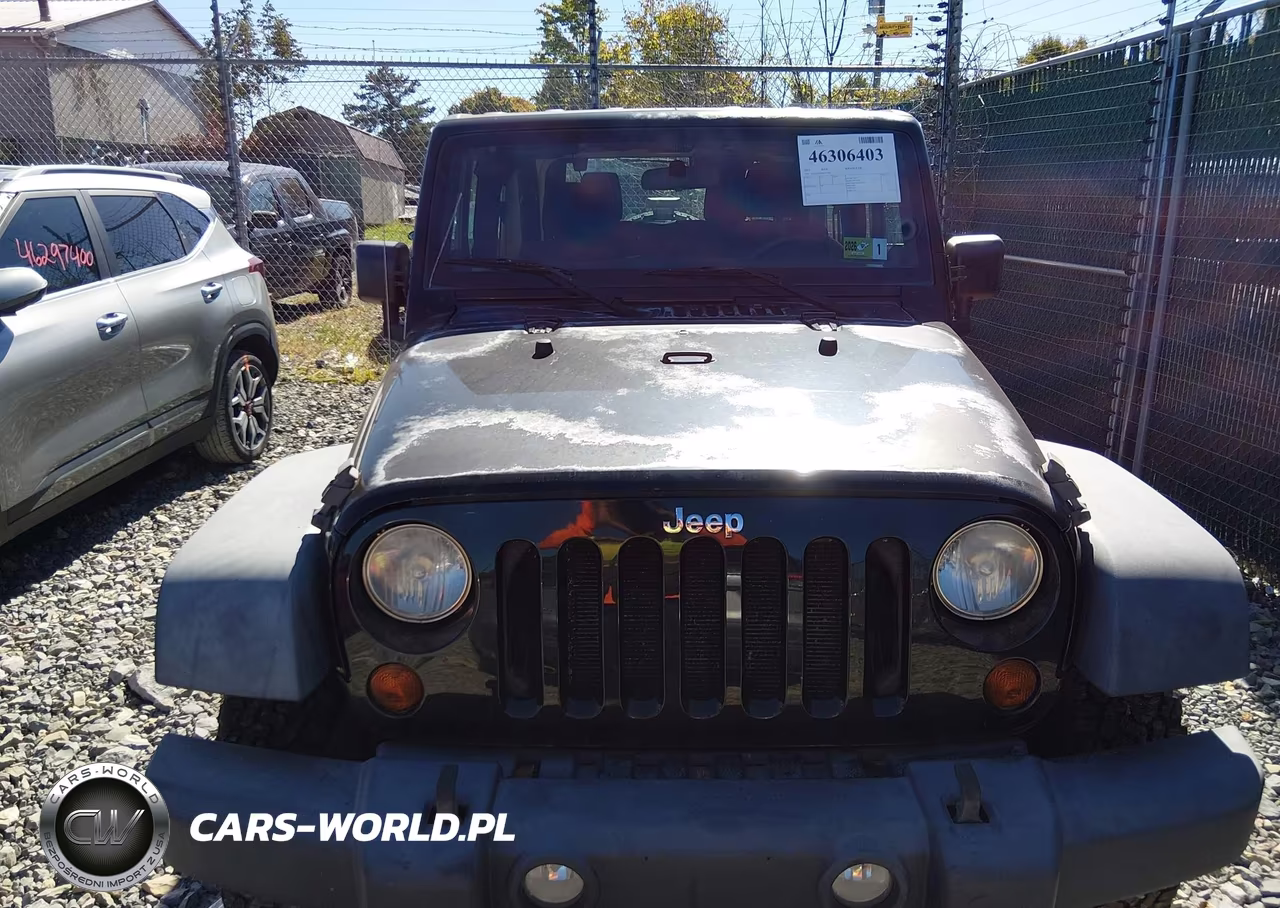 2011 Jeep Wrangler Sport VIN:1J4AA2D10BL547703 - 12