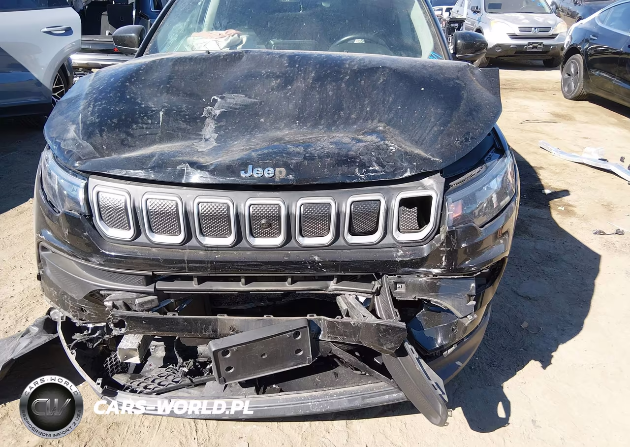 2022 Jeep Compass Latitude 4X4 VIN:3C4NJDBBXNT126756 - 6