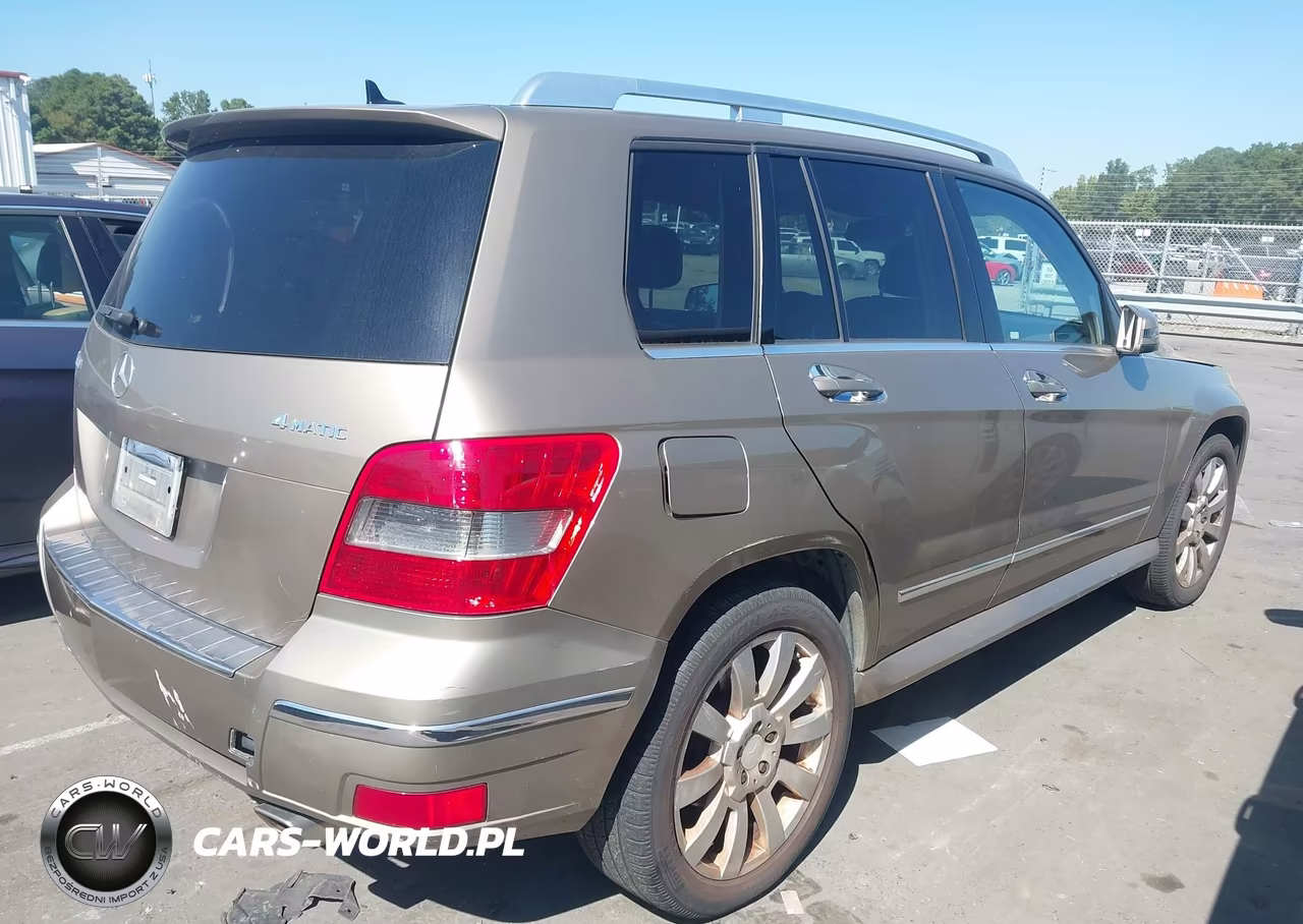 2010 Mercedes-Benz Glk 350 4Matic VIN:WDCGG8HB9AF470261 - 4