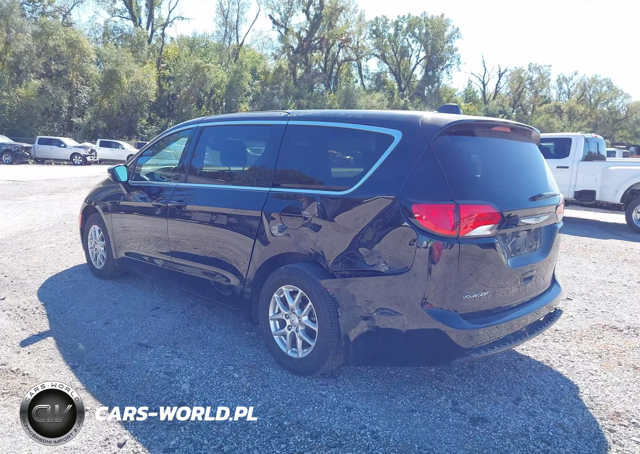2025 Chrysler Voyager Lx VIN:2C4RC1CG9SR583870 - 3