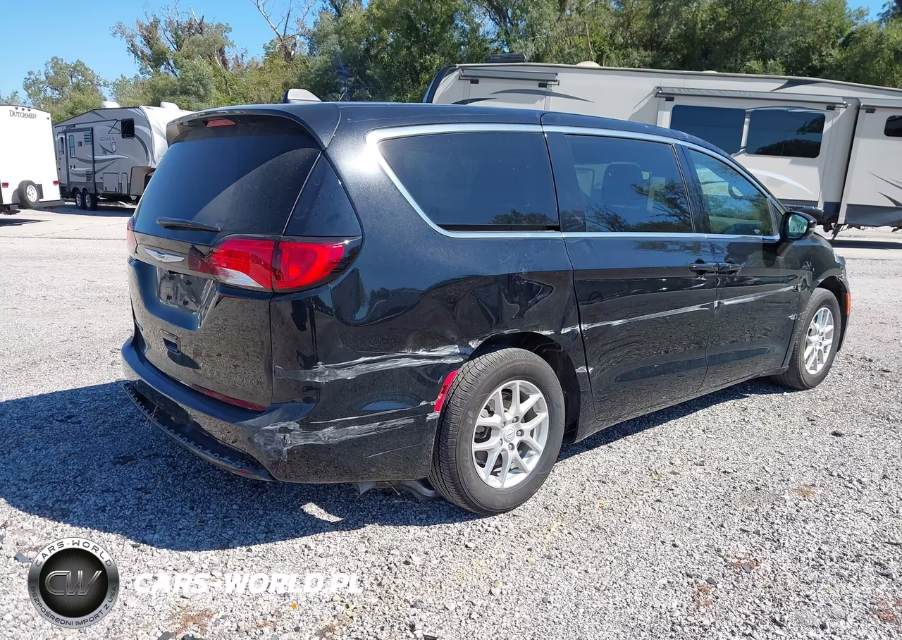 2025 Chrysler Voyager Lx VIN:2C4RC1CG9SR583870 - 4