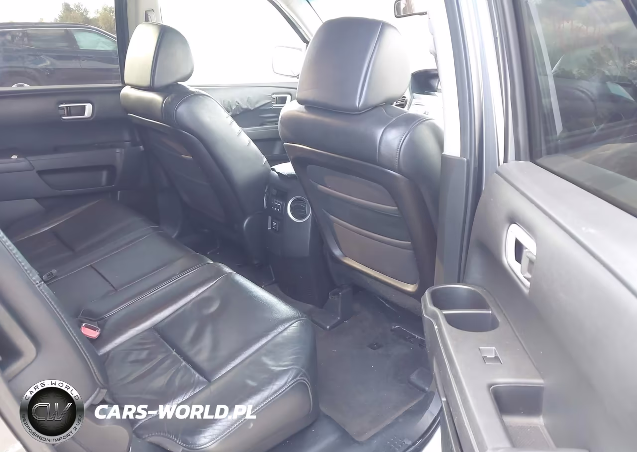 2010 Honda Pilot Ex-L VIN:5FNYF4H56AB025593 - 8