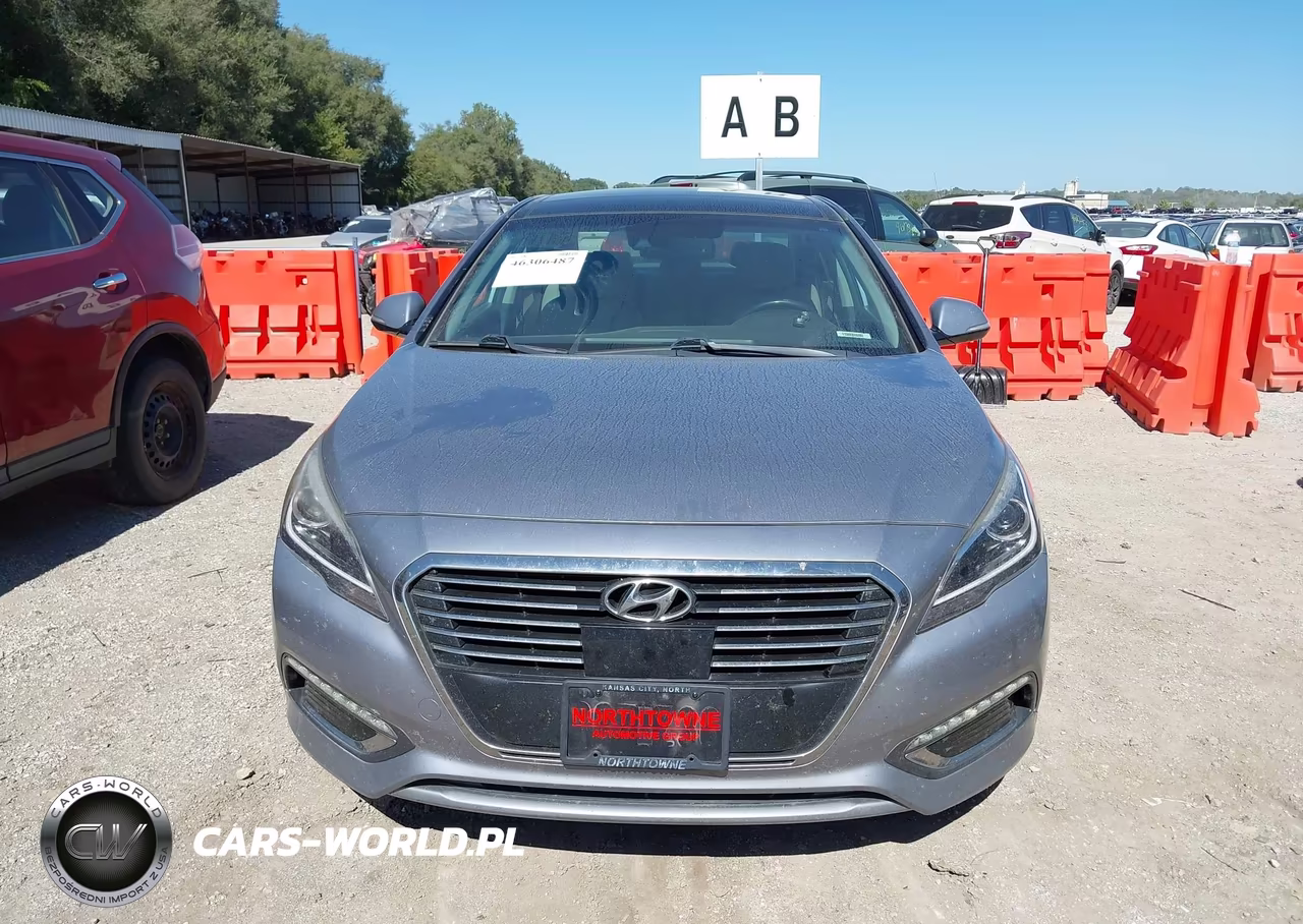 2017 Hyundai Sonata Hybrid Limited VIN:KMHE34L16HA055076 - 12