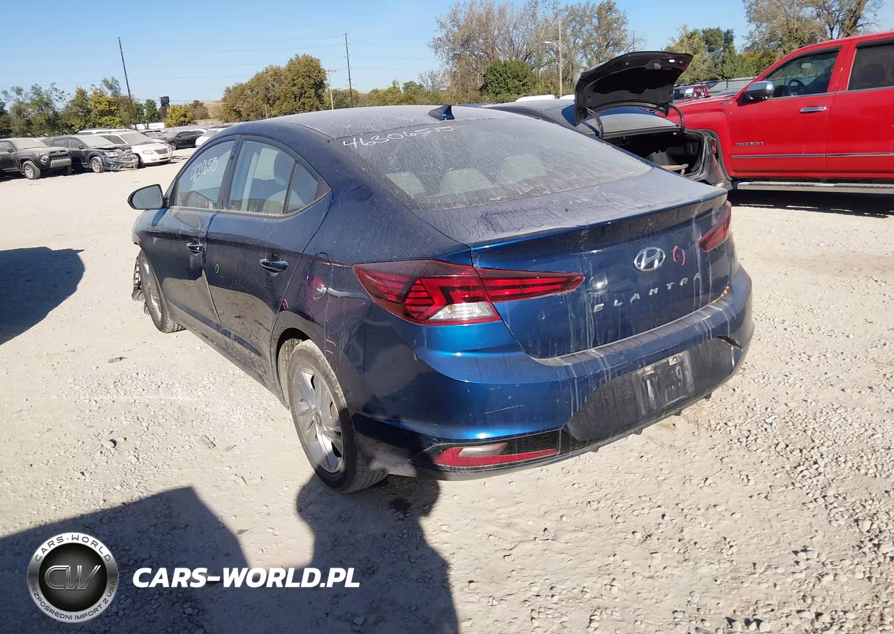 2020 Hyundai Elantra Sel VIN:5NPD84LF2LH593014 - 3