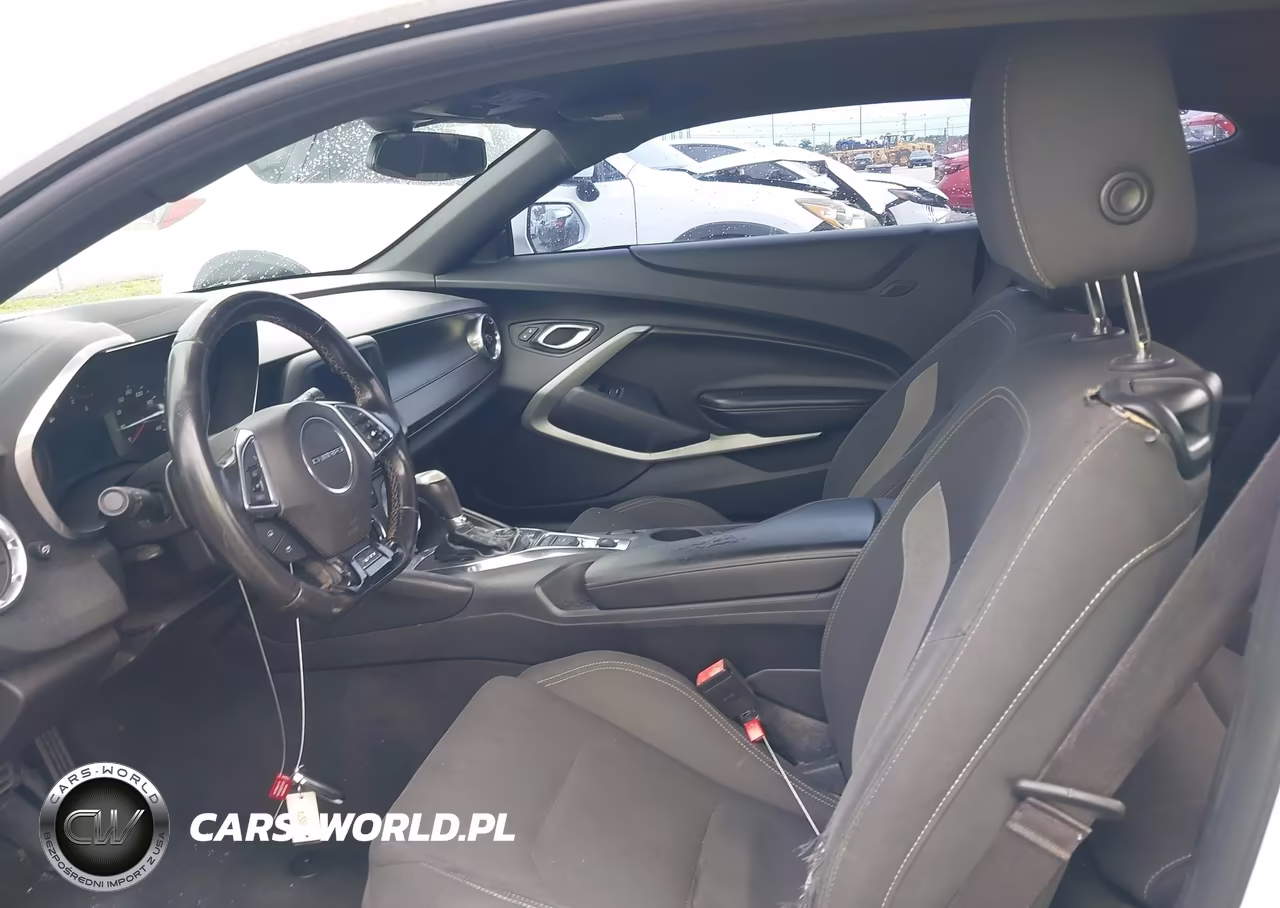 2017 Chevrolet Camaro 1Lt VIN:1G1FB1RX0H0131556 - 5