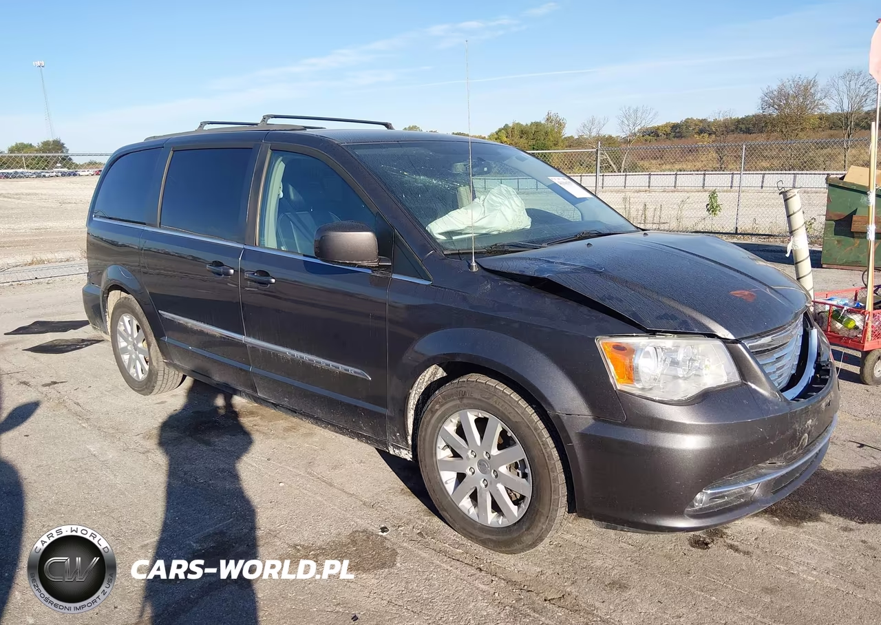 2015 Chrysler Town & Country Touring