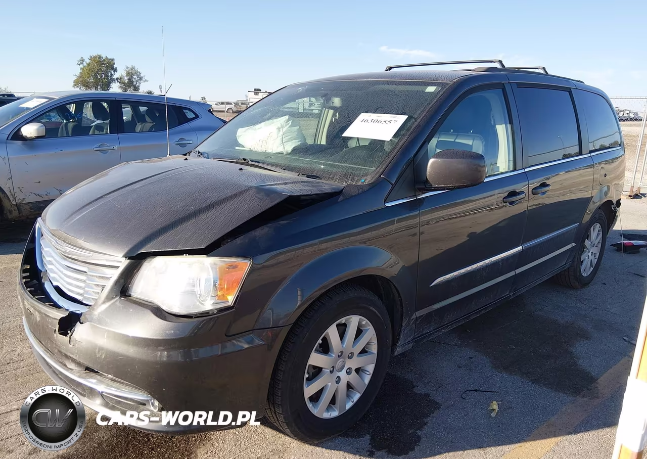 2015 Chrysler Town & Country Touring VIN:2C4RC1BG3FR577392 - 2