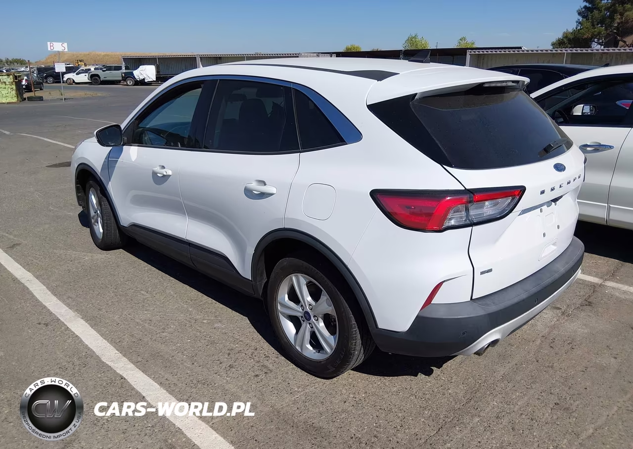 2021 Ford Escape Se VIN:1FMCU0G63MUA07739 - 3