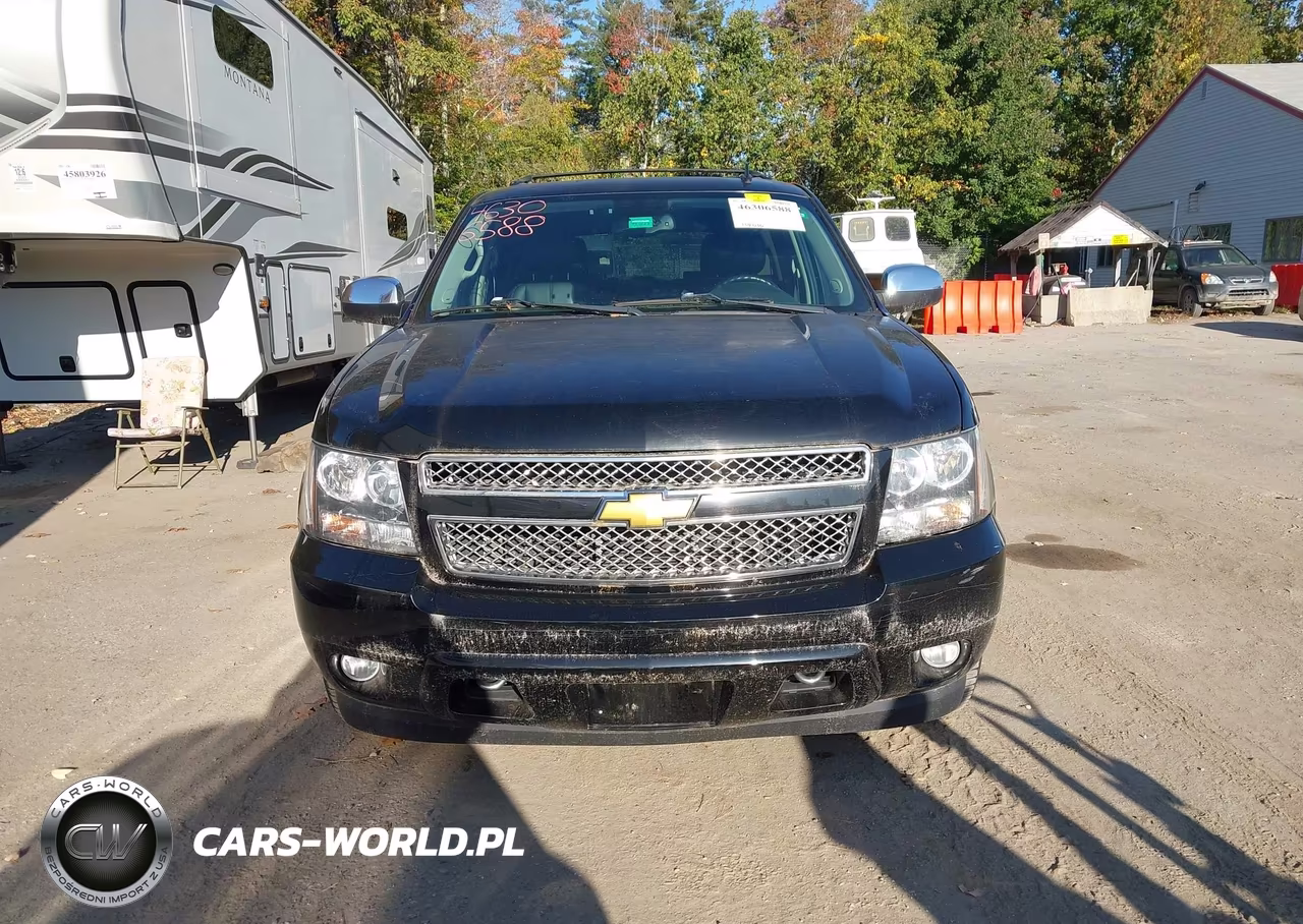 2013 Chevrolet Tahoe Lt VIN:1GNSKBE00DR356982 - 12