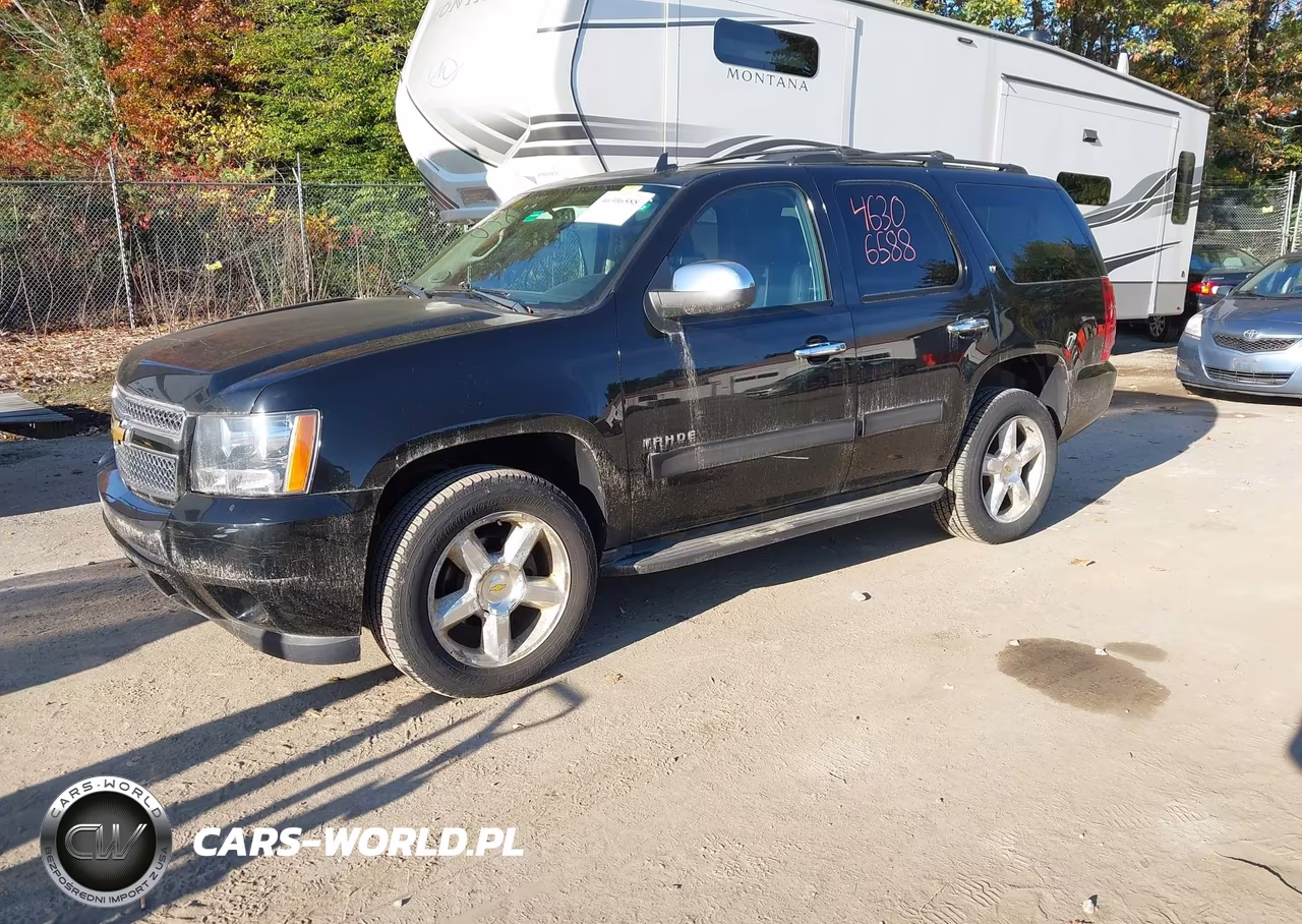 2013 Chevrolet Tahoe Lt VIN:1GNSKBE00DR356982 - 2