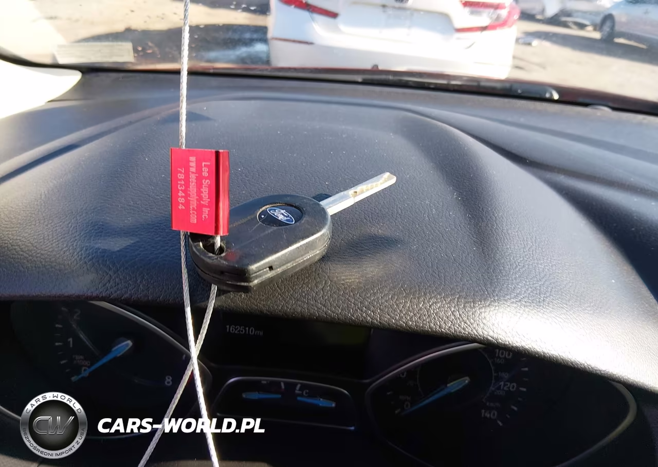 2015 Ford Focus Se VIN:1FADP3K27FL373501 - 11