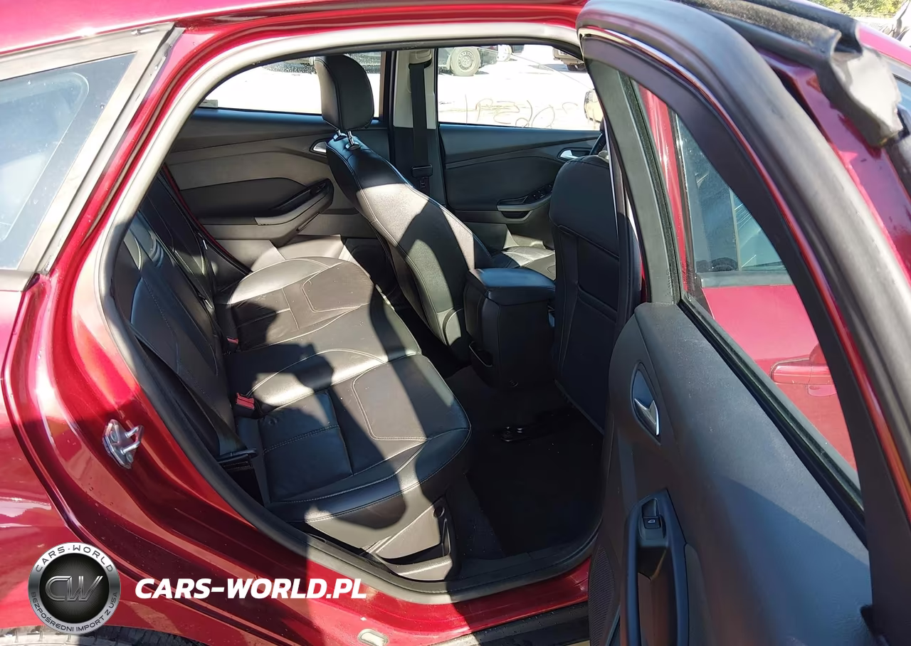 2015 Ford Focus Se VIN:1FADP3K27FL373501 - 8