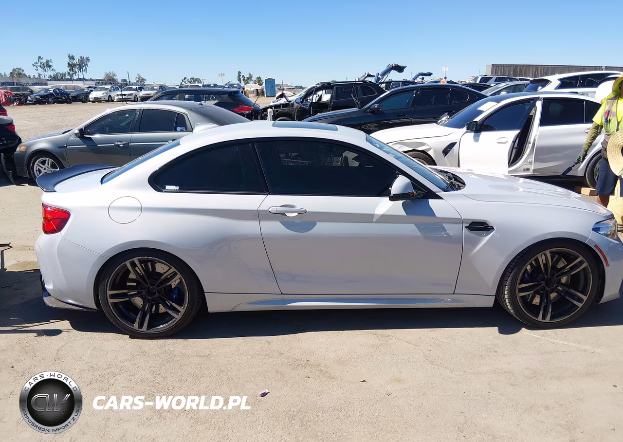BMW M2 VIN:WBS2U7C00M7G44575 - 13