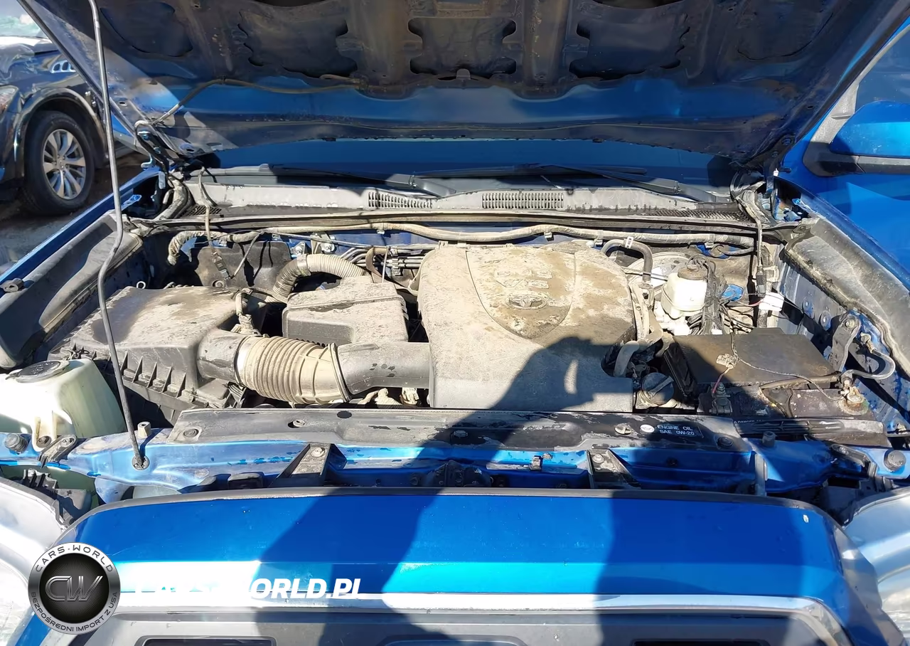 2017 Toyota Tacoma Sr5 V6 VIN:3TMAZ5CN2HM050857 - 10