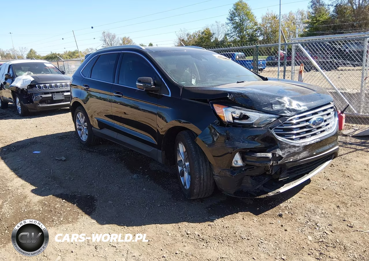 2019 Ford Edge Titanium